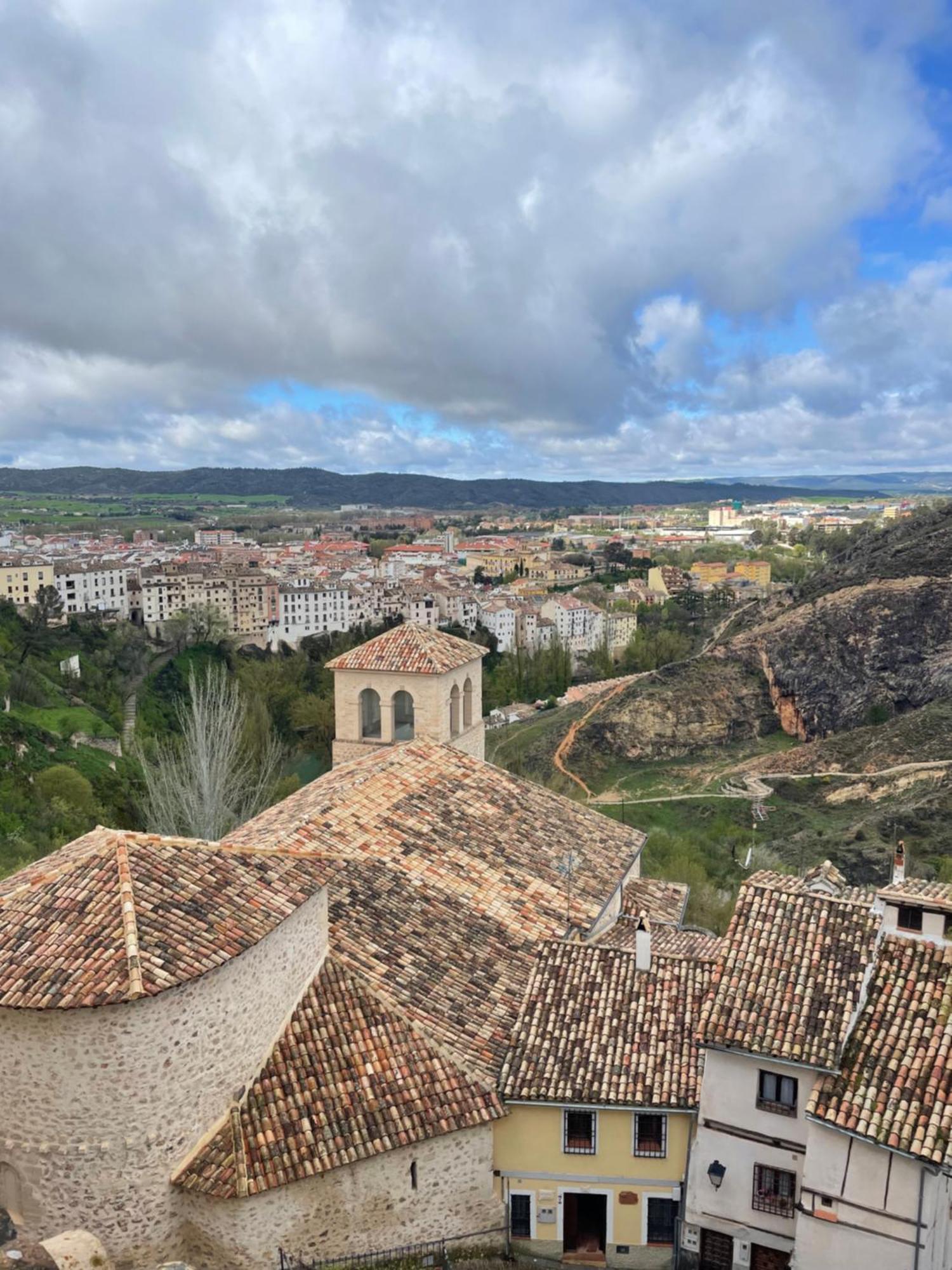 קואנקה Apartamento La Catedral Cuenca מראה חיצוני תמונה